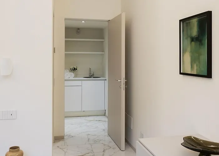 Luxury - Penthouse In Historic Center Mediolan